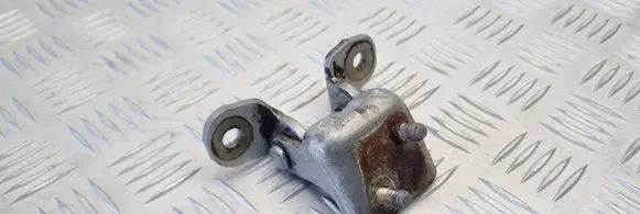 Mercedes-Benz ML W163 Rear door upper hinge