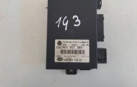 Audi A4 S4 B6 8E 8H Tow bar trailer control unit/module 8E0907383 S0001 5DS00840800