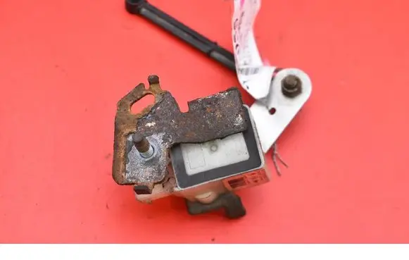 Sensor