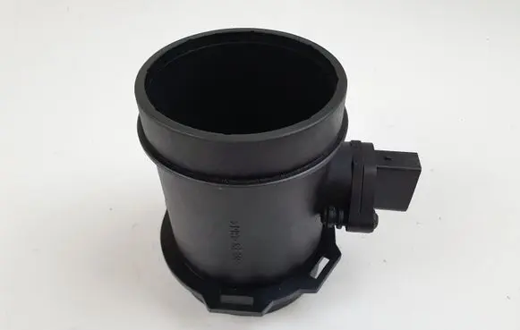 BMW 7 E65 E66 Mass air flow meter 0280218077 7501554