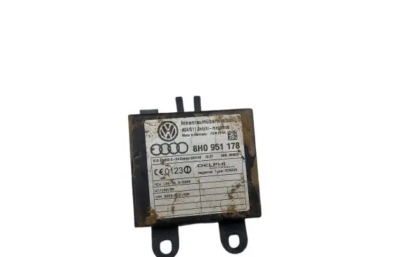 Audi A4 S4 B6 8E 8H Alarm control unit/module 8H0951178