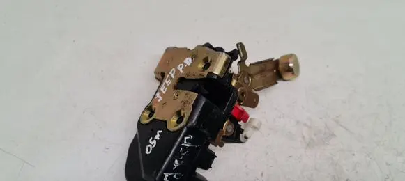 Jeep Cherokee Front door lock