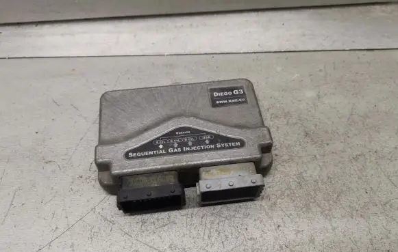Volvo V70 LP gas control unit module 67R013787