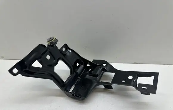 BMW 2 F45 Headlight/headlamp mounting bracket 7302532