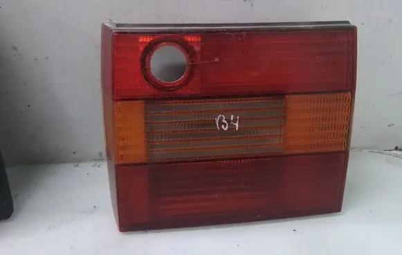 Volkswagen PASSAT B4 Tailgate rear/tail lights