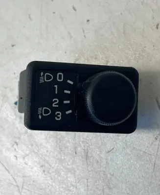 Nissan Almera Tino Light switch 052402 86997B