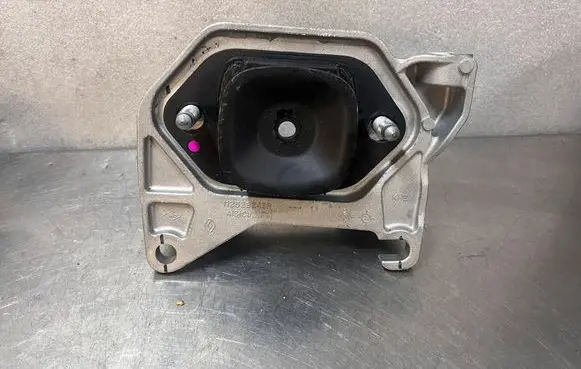 Renault Rafale Gearbox mount 112533243R