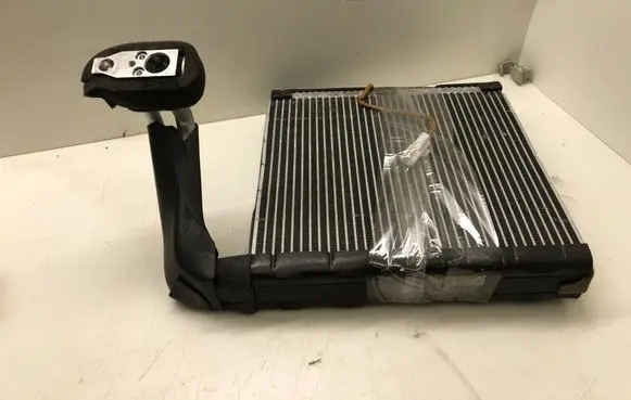 Mazda 3 III Air conditioning (A/C) radiator (interior) 