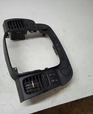 Opel Vivaro Radio/GPS head unit trim 93452450