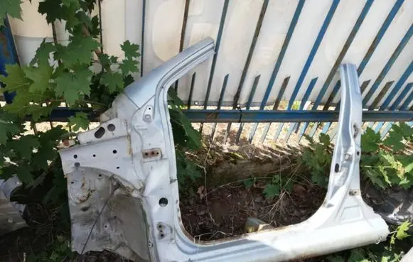 Toyota Aygo AB10 Sill