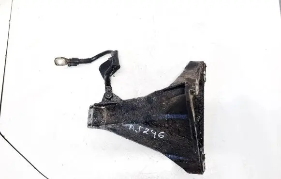 Audi A4 S4 B5 8D Engine mounting bracket 8d0199308f