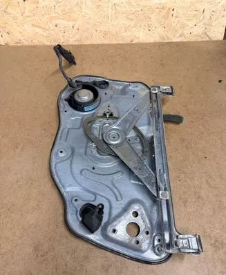 Volvo V50 Front window lifting mechanism without motor 992669101