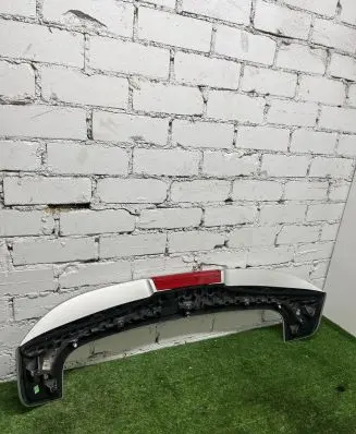 Ford Focus Tailgate/trunk spoiler BM51A44210B