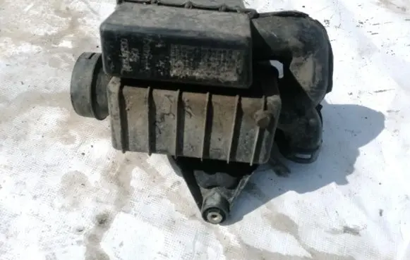 Alfa Romeo 156 Air filter box 60630530 A947