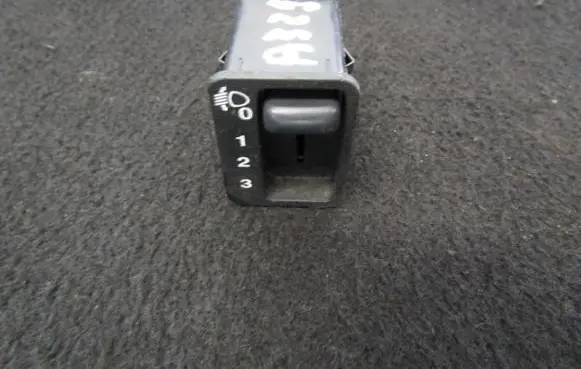 Rover 45 Headlight level height control switch 01645 01630
