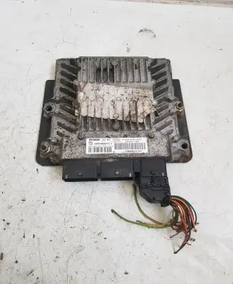 Volvo V50 Engine control unit/module 5WS40201C SW9656171680