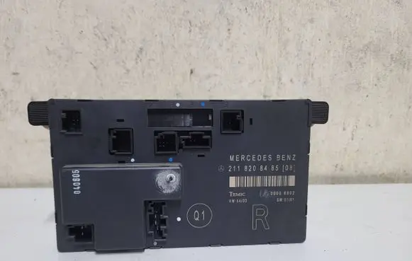 Mercedes-Benz E W211 Door control unit/module 2118208485 00006802