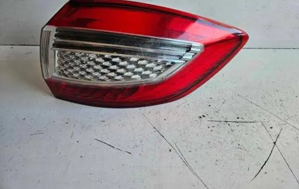 Ford Mondeo MK IV Rear/tail lights 0374D