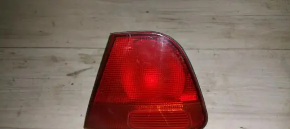 Mitsubishi Carisma Tailgate rear/tail lights mb952986