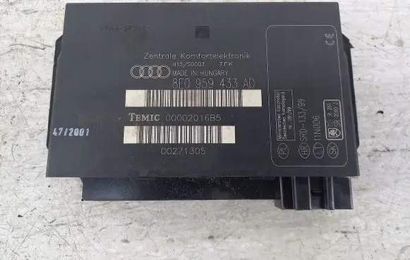 Audi A4 S4 B6 8E 8H Comfort/convenience module 