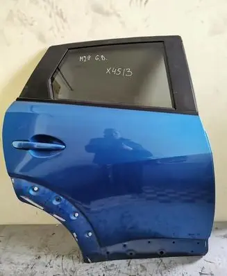 Mazda CX-3 Rear door