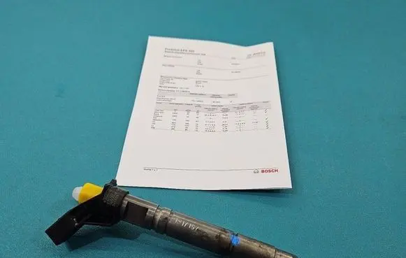 Mercedes-Benz Vito Viano W639 Fuel injector 0445115033 IMPRK1517187