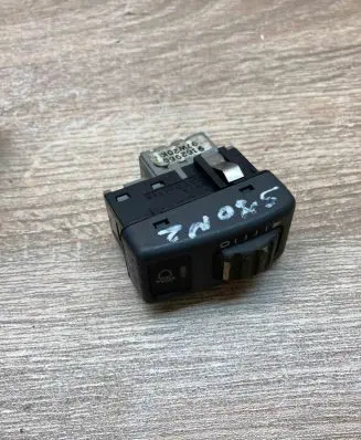 Volvo S70 V70 V70 XC Headlight level height control switch 9162960