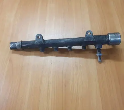 Fuel pressure sensor