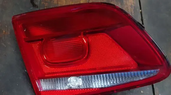 Volkswagen PASSAT B7 Tailgate rear/tail lights 3AE945093J 3AE945093