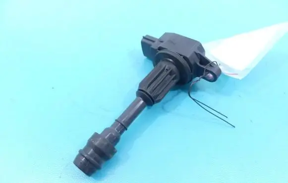 High voltage ignition coil