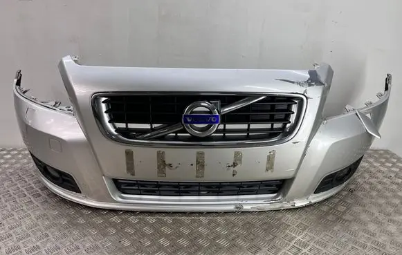 Volvo V50 Front bumper 