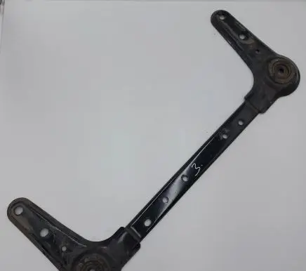 Nissan Leaf II (ZE1) Front subframe