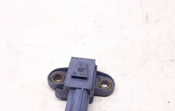 Volkswagen Golf V Airbag deployment crash/impact sensor 1K0955557A