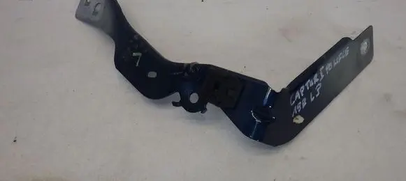 Renault Captur Fender mounting bracket 625B53104R