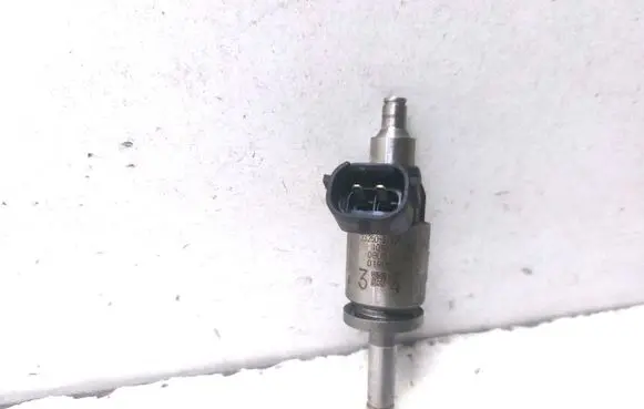 Lexus RX 450H Fuel injector 2325031120