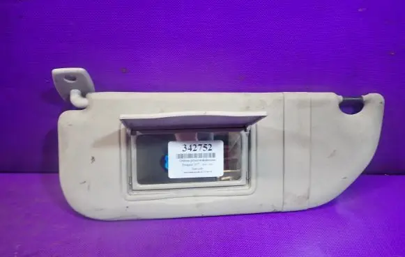 Peugeot 107 Sun visor