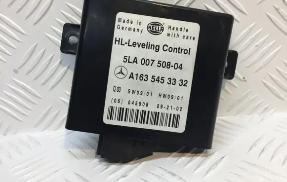 Mercedes-Benz ML W163 Light module LCM A1635453332
