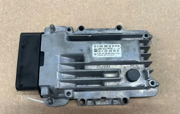 Mercedes-Benz Sprinter W906 Reducing agents exhaust control unit A6429005201 A1644460054 0281019308