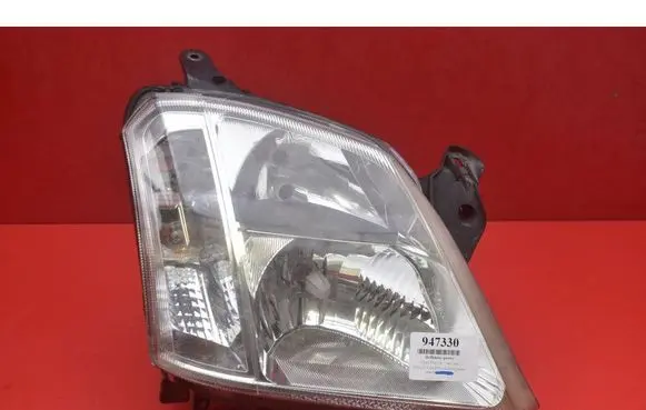 Opel Meriva A Headlight/headlamp 93321053