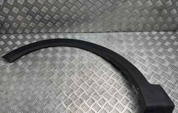 Hyundai Santa Fe Front arch trim 877112W000