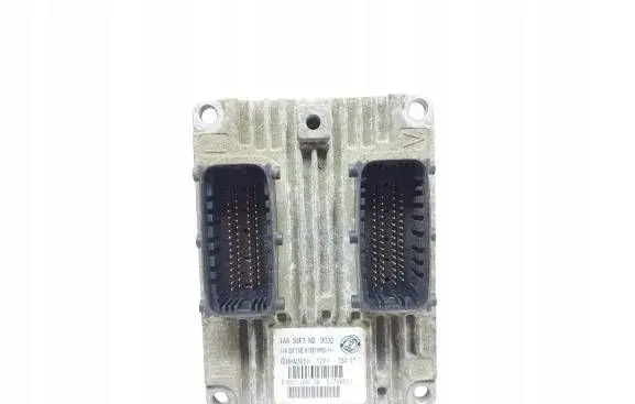 Fiat Grande Punto Engine control unit/module 5SF3M2D032