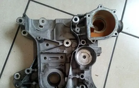 Opel Meriva A Oil pump 55561858