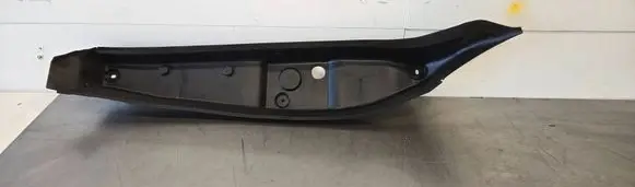 Mercedes-Benz GLC C254 Fender end trim A2548890100