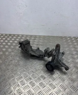 Volkswagen Transporter - Caravelle T6 Generator/alternator bracket 04L145167
