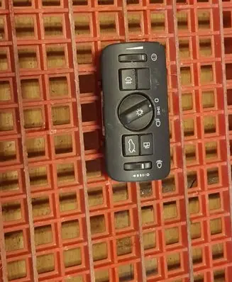 Volvo XC60 Light switch 30739413 04066312