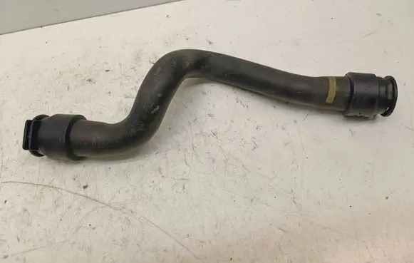 Peugeot 208 Engine coolant pipe/hose