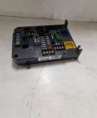 Peugeot 508 Comfort/convenience module 9664992380
