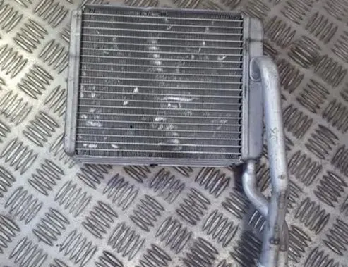 Ford Focus Heater blower radiator