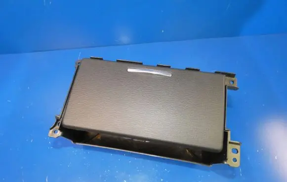 Mazda 6 Glove box central console 