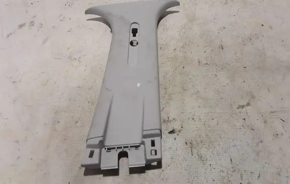 (B) pillar trim (top)